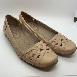 Life Stride Diverse Comfort Flats Taupe Size 9.5N Casual Business Wear Classic